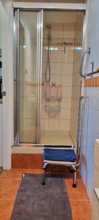 Waterfront Abode - 2 Bedrooms Хоубарт Екстериор снимка